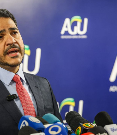 Presidência da República oficializa indicação de Jorge Messias ao STF