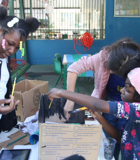 Evocar raízes culturais dos alunos transforma a aula, diz pesquisador