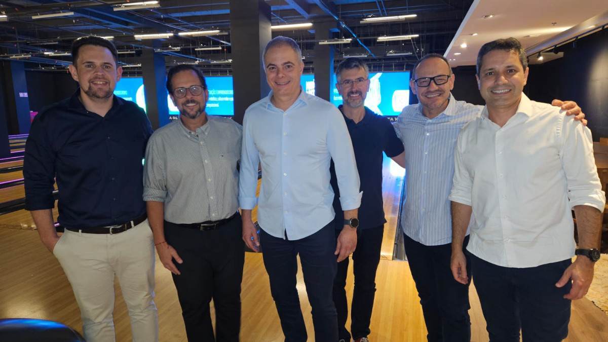 Joan Luchianciuc, Cleiton Marinsech, Felix Diez, José Luis Celani, Estevão Minelli e Marcelo Portela 