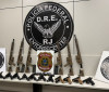 Em duas ações na Via Dutra, PF apreende 10 fuzis e 12 pistolas