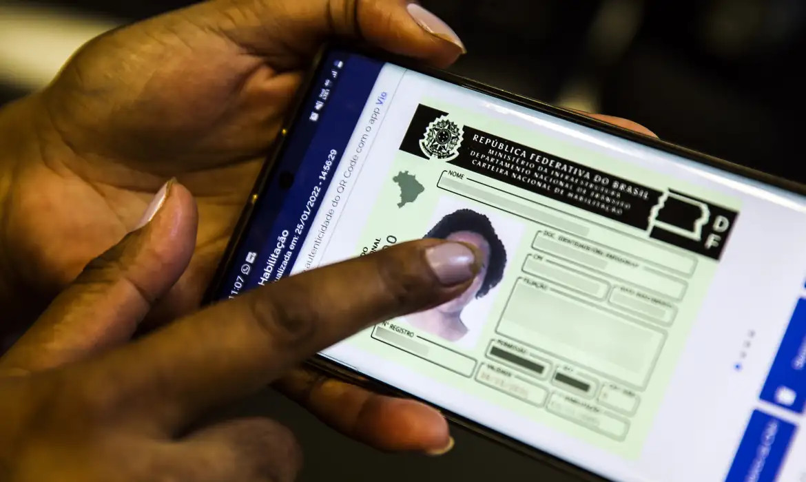 Entidades médicas criticam renovação de CNH sem exame de aptidão