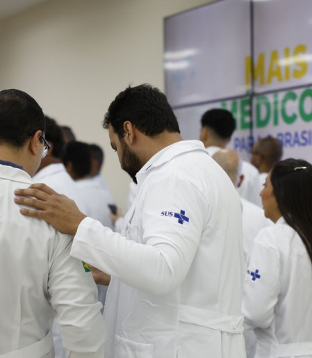 Inscrições para o programa Mais Médicos terminam nesta quarta-feira