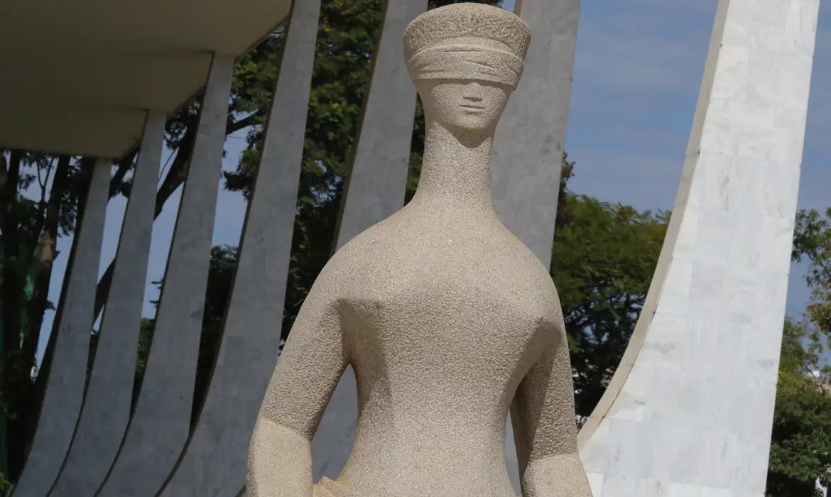 RJ: STF decide se eleição para mandato-tampão será direta ou indireta