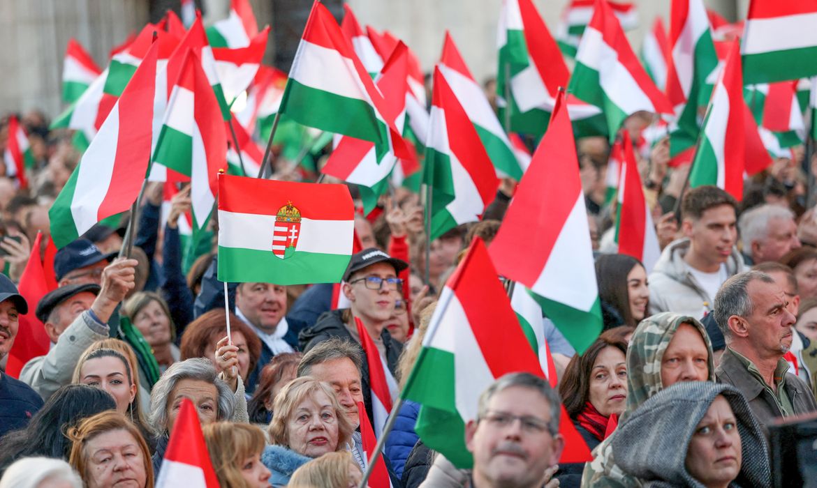Hungria tem eleições neste domingo e Orbán pode deixar o poder