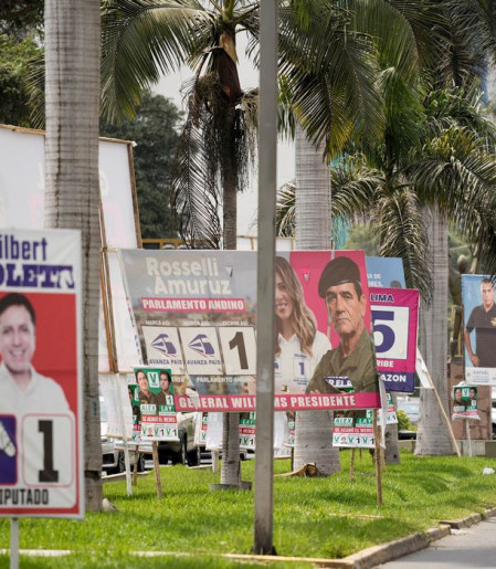 Peru vai às urnas com 35 candidatos presidenciais e resultado incerto