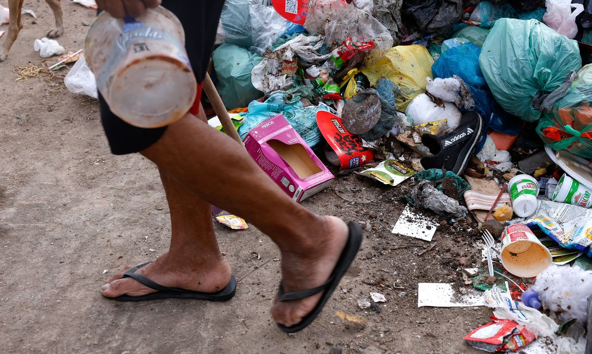 Saneamento básico na Maré requer ações integradas, defende ONG