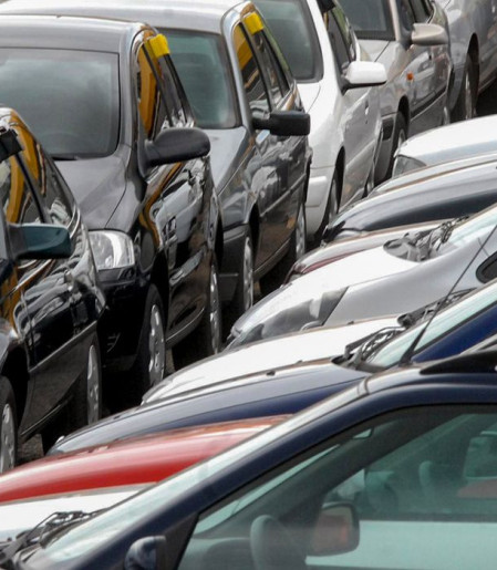 Financiamento de veículos cresce 12,8% no trimestre