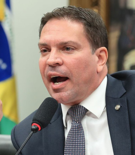 Prisão de Ramagem é fruto da cooperação entre Brasil e EUA, diz PF