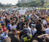 Motoristas protestam contra regulamentação do serviço por aplicativo