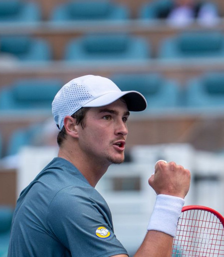 Fonseca vence mais uma e terá número 6 pela frente no ATP de Munique