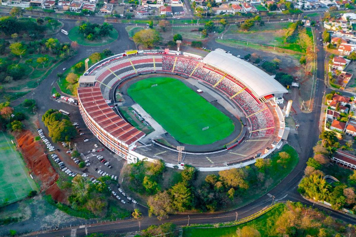 Lista foi divulgada nesta quarta-feira (15) pela entidade máxima do futebol