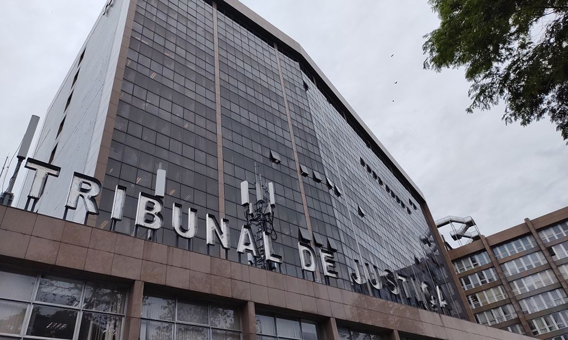 Justiça do Rio condena homem a 30 anos de prisão por feminicídio