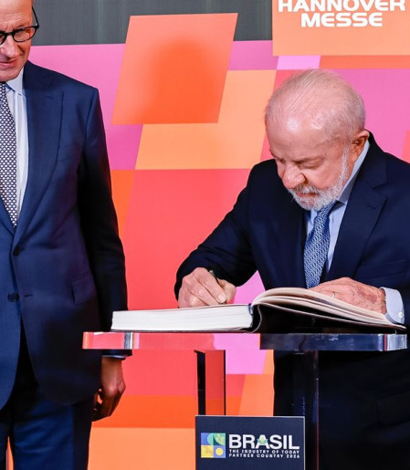 Na Alemanha, Lula defende parceria com Europa na descarbonização