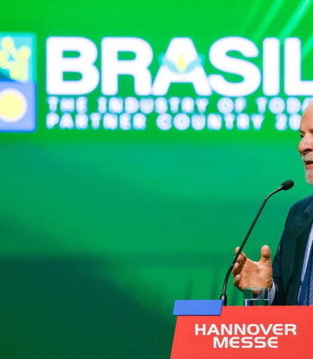 Na Alemanha, Lula defende pioneirismo de biocombustíveis brasileiros