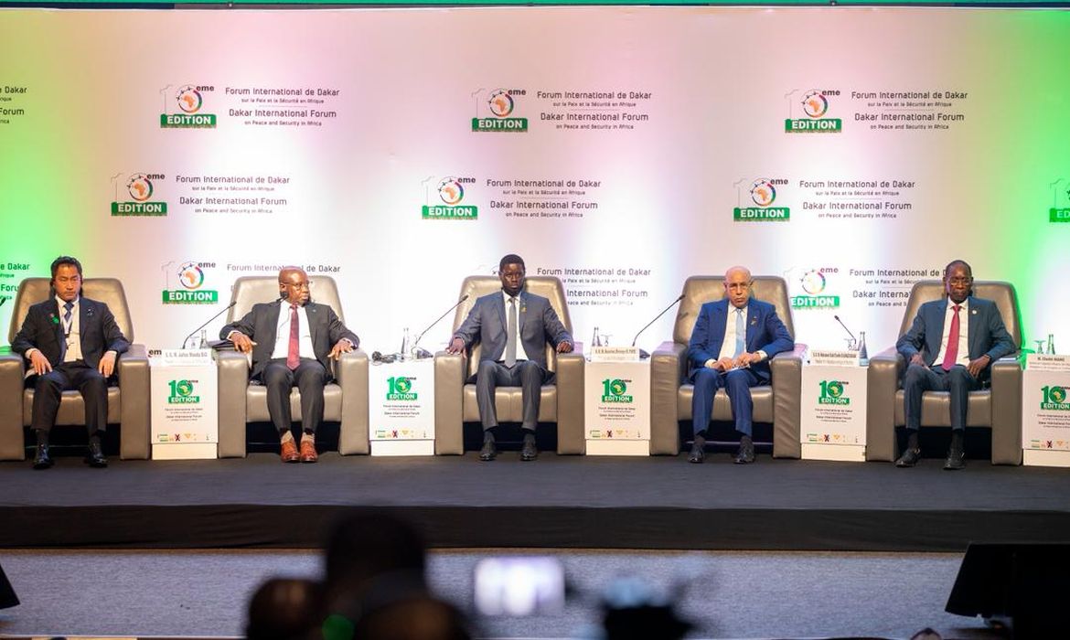 Líderes africanos pedem soberania e integração para superar terrorismo