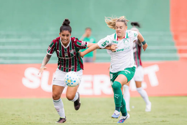 Brasileiro feminino: Palmeiras derrota Fluminense no Luso Brasileiro