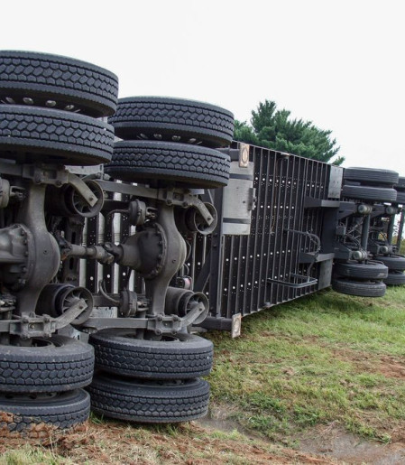 PRF registra 84 mortes e 1.167 feridos nas estradas durante feriado
