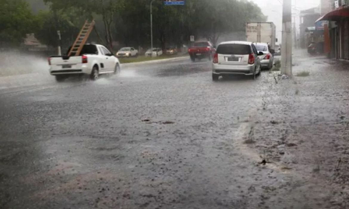 Chuvas em Belém: governo federal reconhece situação de emergência 
