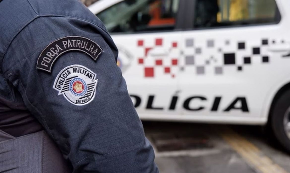 PM que atirou e matou mulher em SP é suspensa da função 