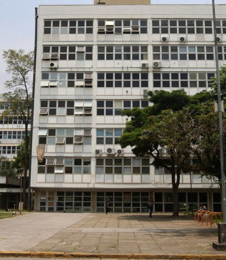 Após acordo com reitoria, funcionários da USP encerram greve