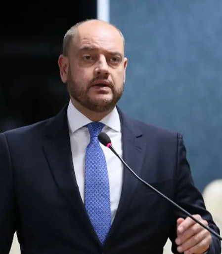 Zanin mantém presidente do TJRJ no cargo de governador interino do Rio