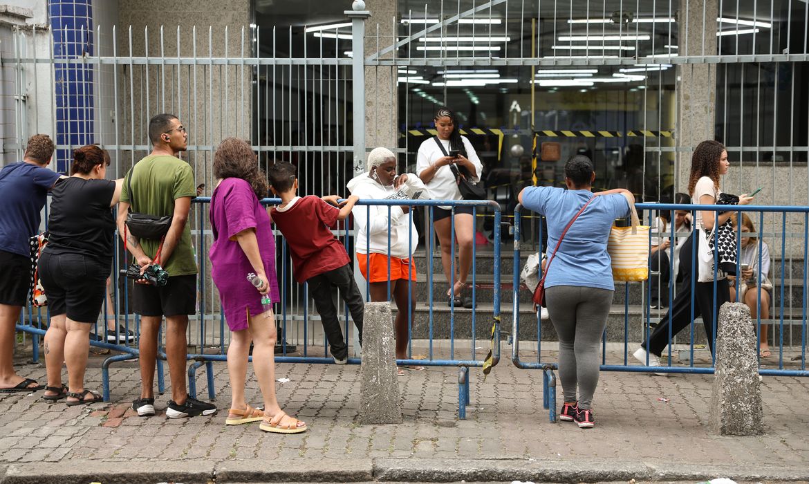 Prazo para pedirisençãoda inscriçãodo Enem 2026 termina nesta sexta