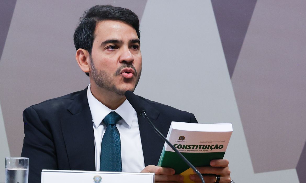 STF: Messias defende aprimoramento e autocontenção em pautas polêmicas