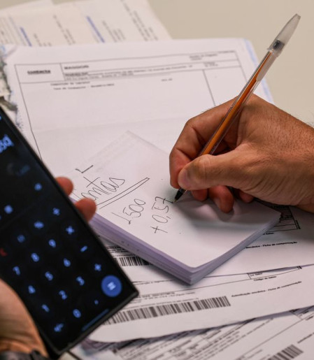 Com precatórios, governo tem maior déficit para meses de março