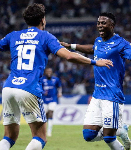 Cruzeiro mostra poder de decisão para superar Boca na Libertadores