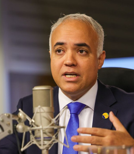 Reforma Casa Brasil: programa será detalhado em breve, diz ministro