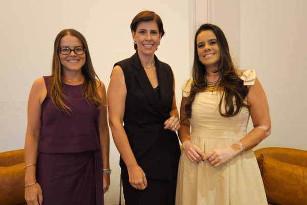 Juliana Gulart, Luciana Prates e Cris Jaber - Divulgação