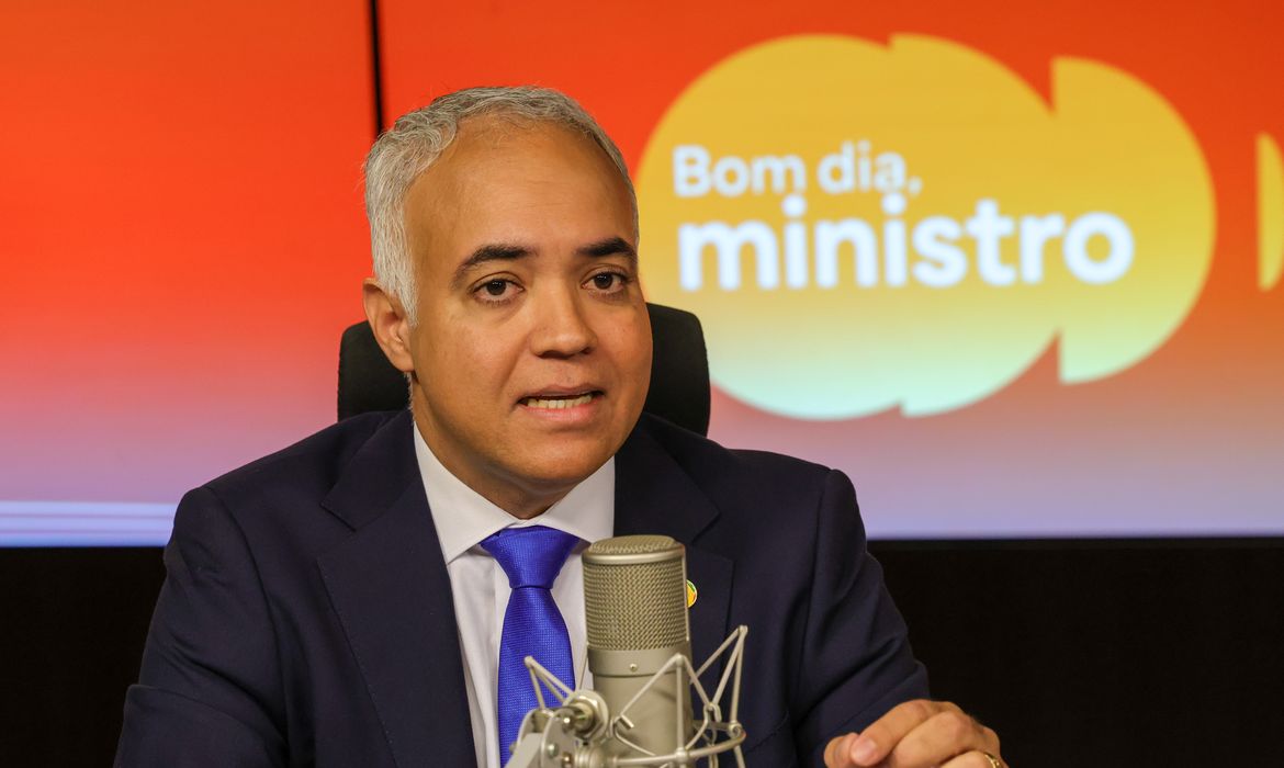 Periferia Viva vai construir ou reformar banheiros para 9 mil famílias