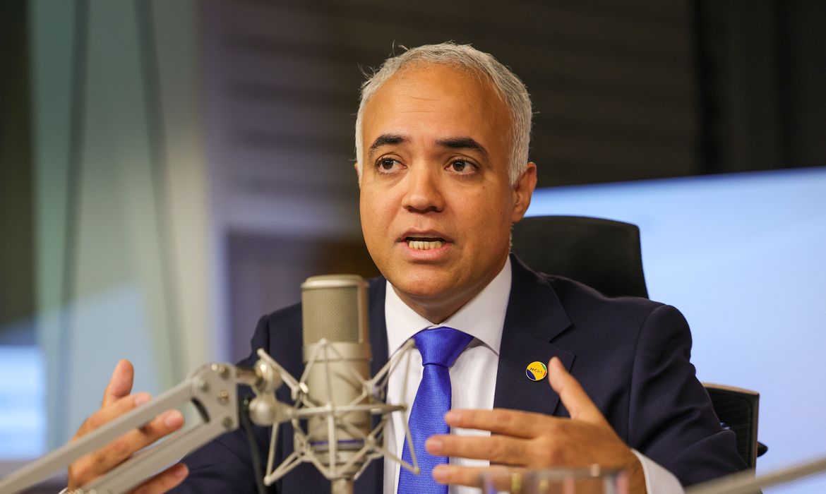 Reforma Casa Brasil: programa será detalhado em breve, diz ministro