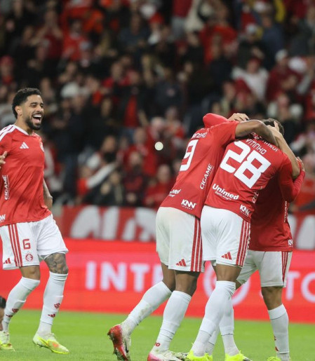 Inter faz 2 a 0 no Fluminense e se distancia do Z4 do Brasileirão