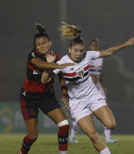 BR Feminino: São Paulo vence Flamengo para assumir vice-liderança