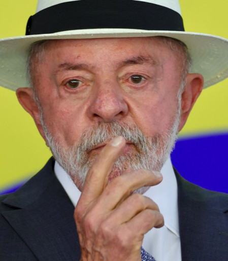 Detenção de ativista brasileiro em Israel é injustificável, diz Lula
