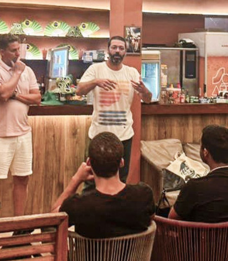 Curso forma guias turísticos nas favelas da Rocinha e Vidigal
