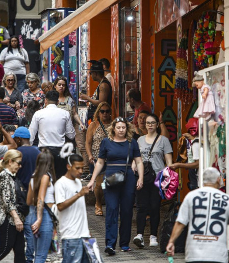 FecomercioSP prevê crescimento de 3% nas vendas de Dias das Mães em SP