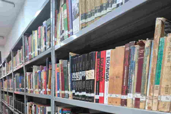 Biblioteca Padre Euclides comemora 123 anos com programa&ccedil;&atilde;o cultural gratuita em maio
