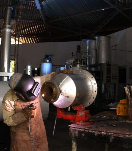 Faturamento da indústria tem recuperação e sobe 3,8% em março
