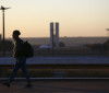 Clima seco e frio predomina no centro do país; veja previsão do tempo