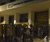 Vereadores provocam universitários em SP e ato tem confronto