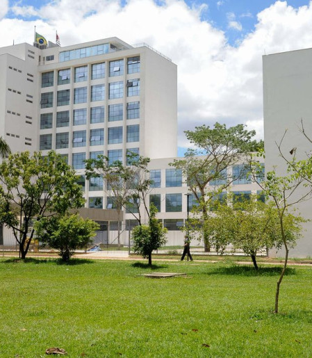 Estudantes da USP denunciam desocupação ilegal e violenta feita por PM