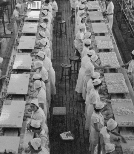 Há 100 anos, Ford instituía jornada de 40 horas nos Estados Unidos