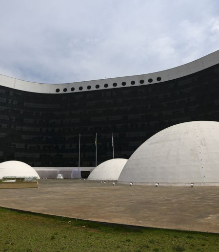 IA pode gerar mais fake news nas eleições, alertam especialistas