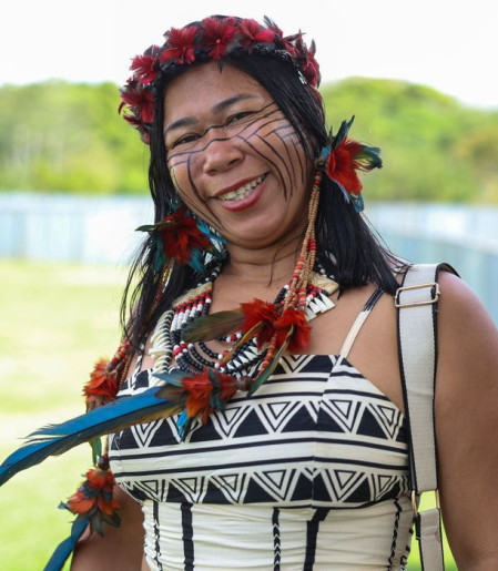 Música e dança Tupinikim marcam início de evento nacional de cultura