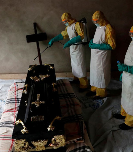 OMS: continente africano tem 139 mortes suspeitas em surtos de ebola