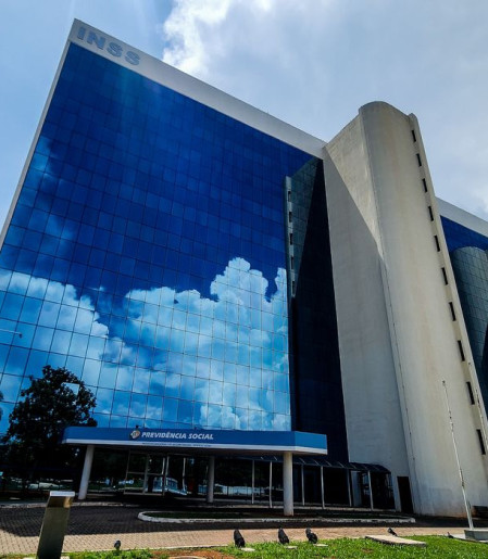 STF rejeita pedido de destaque para revisão de aposentadorias do INSS