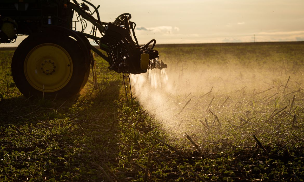 Agronegócio poderá usar linha de crédito do FAT para inovação