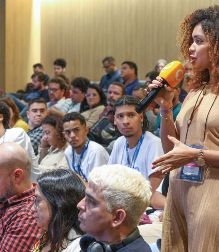 Simpósio no Rio discute futuro da mídia sonora no Brasil